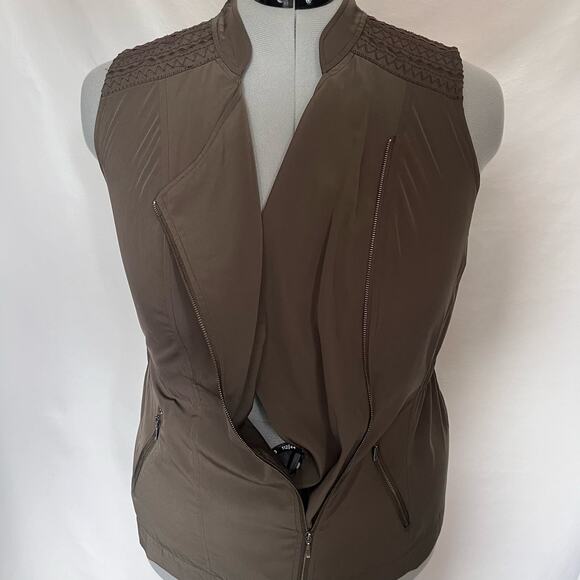 Sejour Moto Vest Sz 14W Olive Asym Zip Edgy Layering Minimalist Street Gremlin - Picture 14 of 15